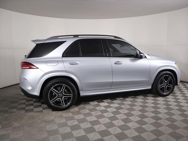 Thumbnail: 2026 Mercedes-Benz GLE - 4