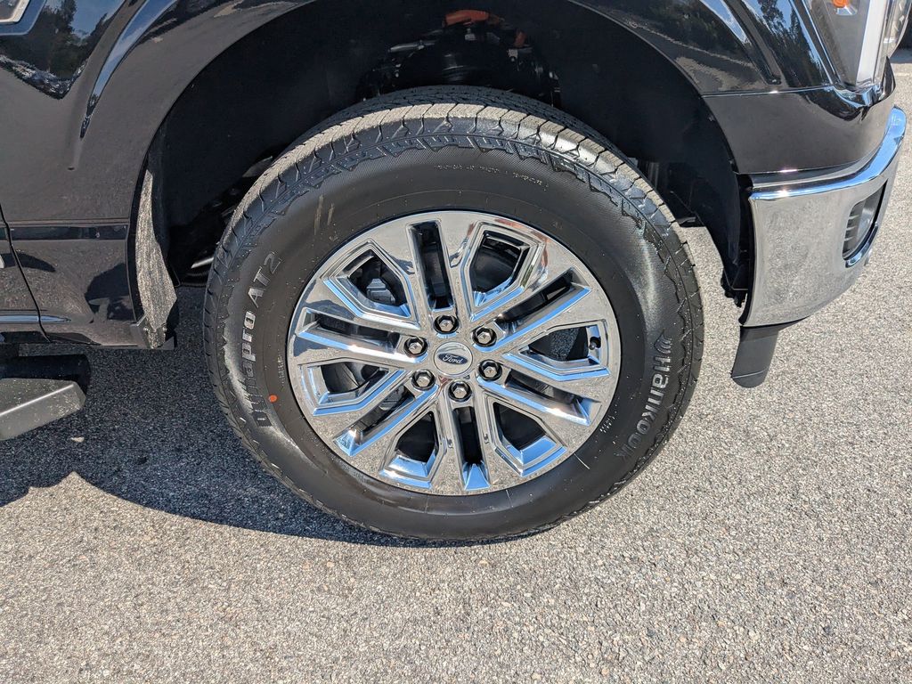 2025 Ford F-150 LARIAT