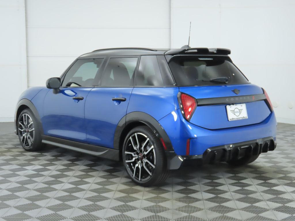 Thumbnail: 2026 MINI Cooper - 8
