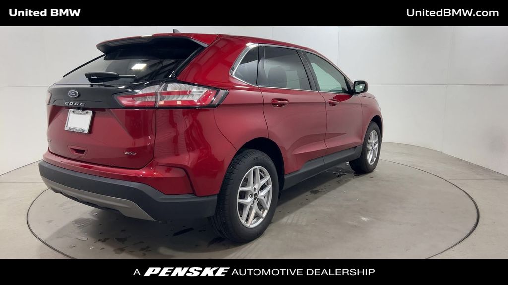 2024 Ford Edge SEL 8