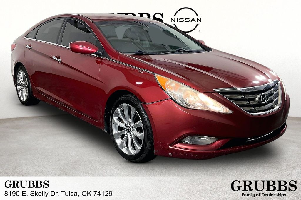 Red (Sparkling Ruby Mica) 2013 Hyundai Sonata Sedan Front-Wheel Drive 6-Speed Automatic