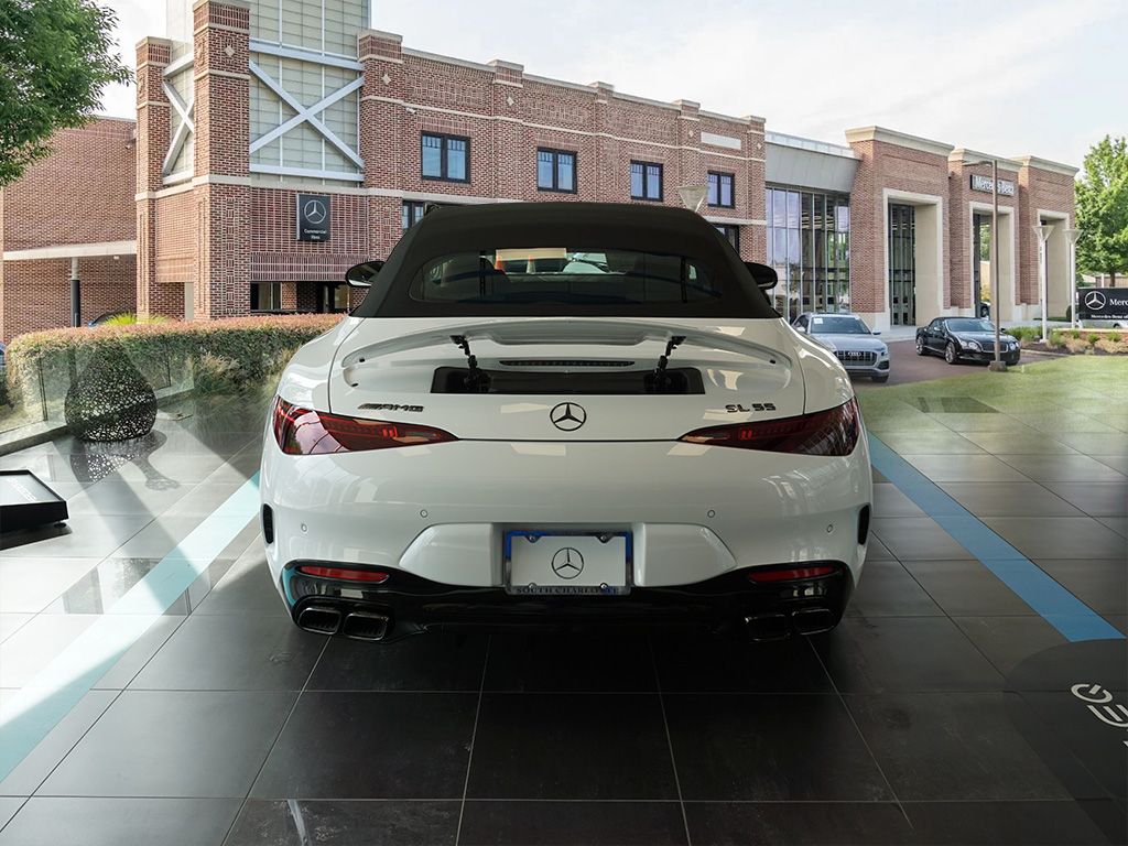 Thumbnail: 2025 Mercedes-Benz SL-Class - 5