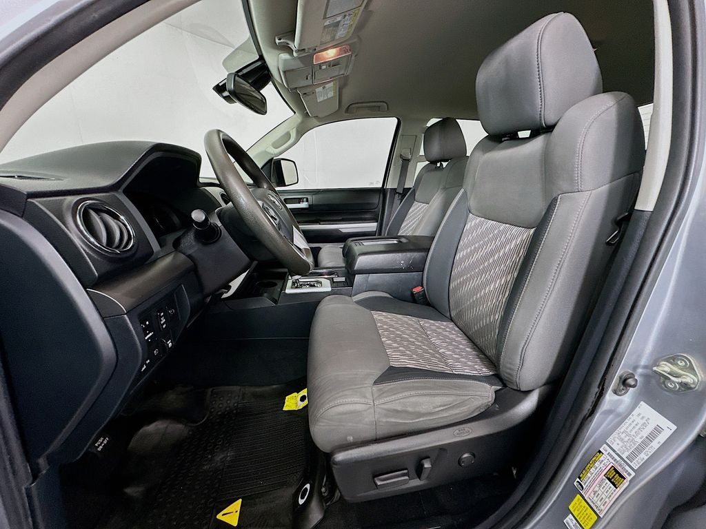 Thumbnail: 2020 Toyota Tundra - 20