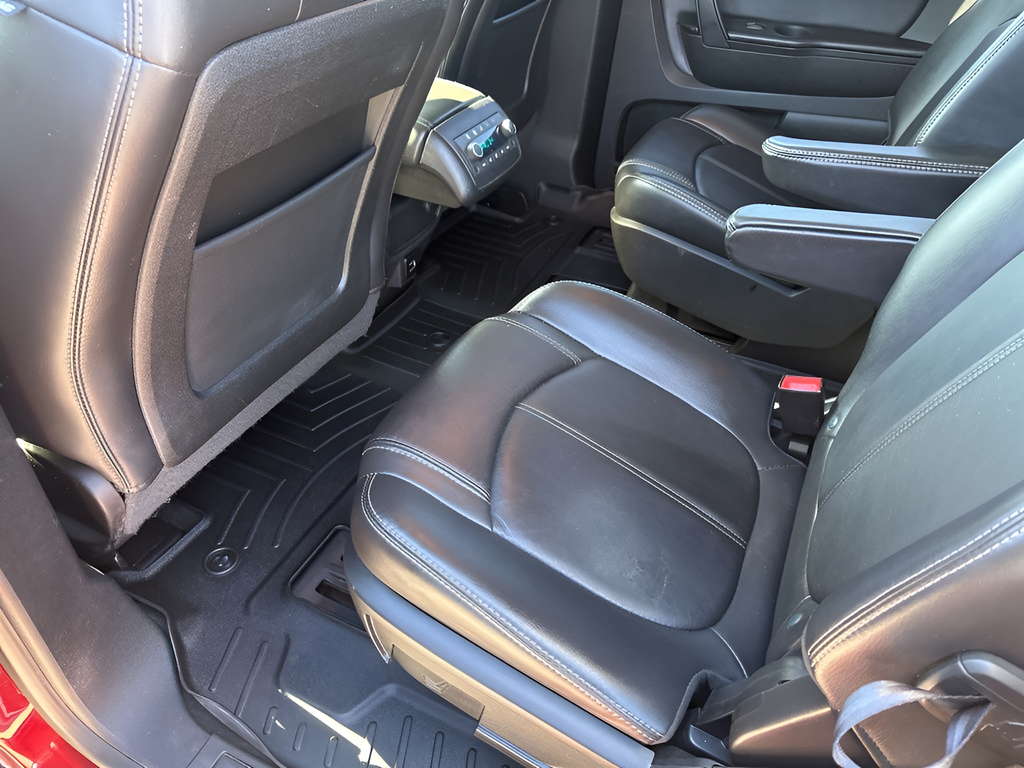 Used Car 2017 Chevrolet Traverse  2lt For Sale Under $15,000 In Austin, Texas