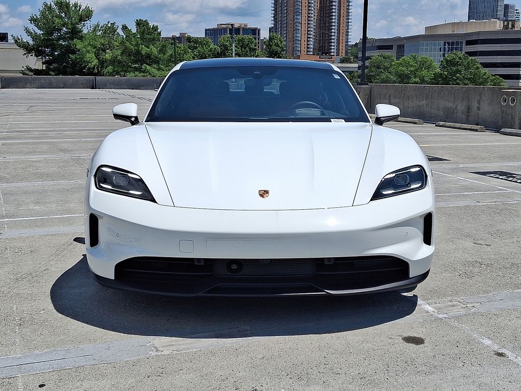Thumbnail: 2025 Porsche Taycan - 6