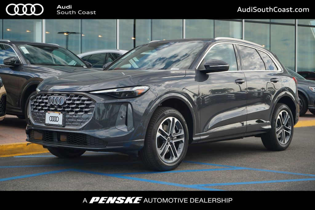 Thumbnail: 2025 Audi Q5 - 1