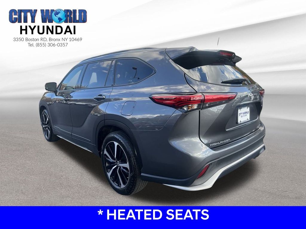 2022 Toyota Highlander XSE 4