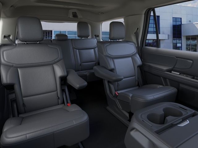 2026 Ford Expedition Active - 10
