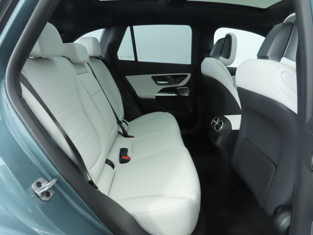 Thumbnail: 2026 Mercedes-Benz GLC - 24