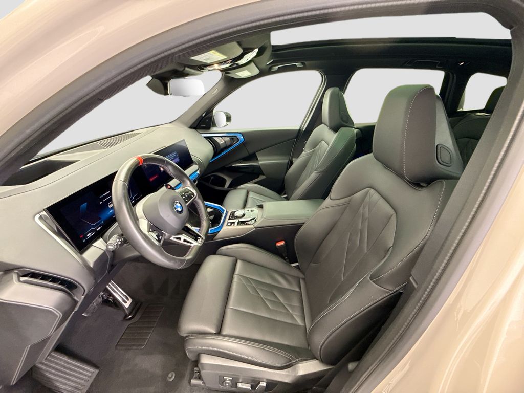 Thumbnail: 2025 BMW X3 - 17