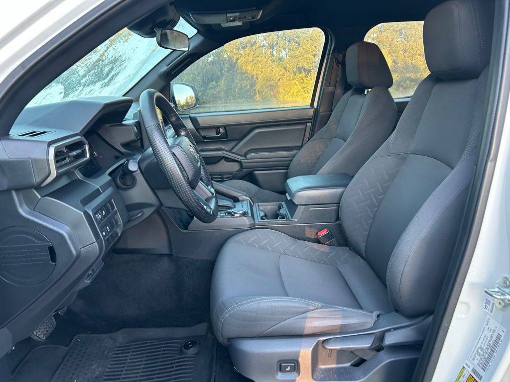 Thumbnail: 2024 Toyota Tacoma - 14