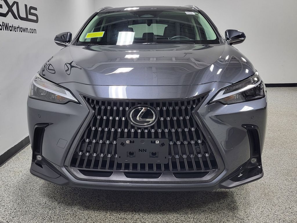 View vehicle photo 3