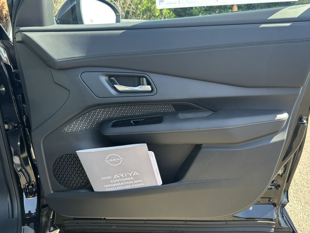 2025 Nissan Ariya EVOLVE+ e-4ORCE