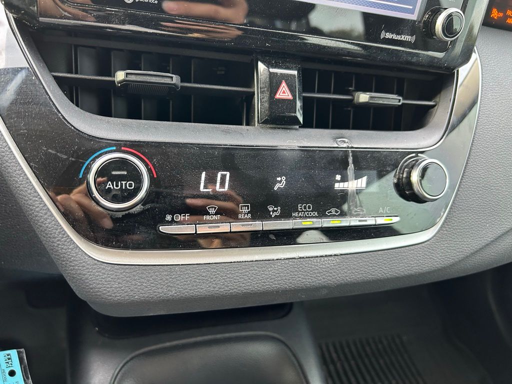 Thumbnail: 2022 Toyota Corolla - 25