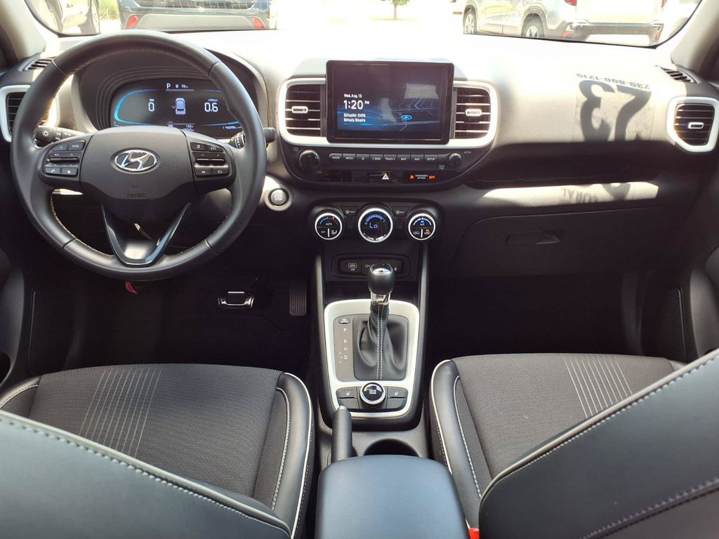 Used 2023 Hyundai Venue SUV