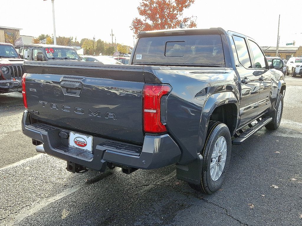 Thumbnail: 2025 Toyota Tacoma - 4