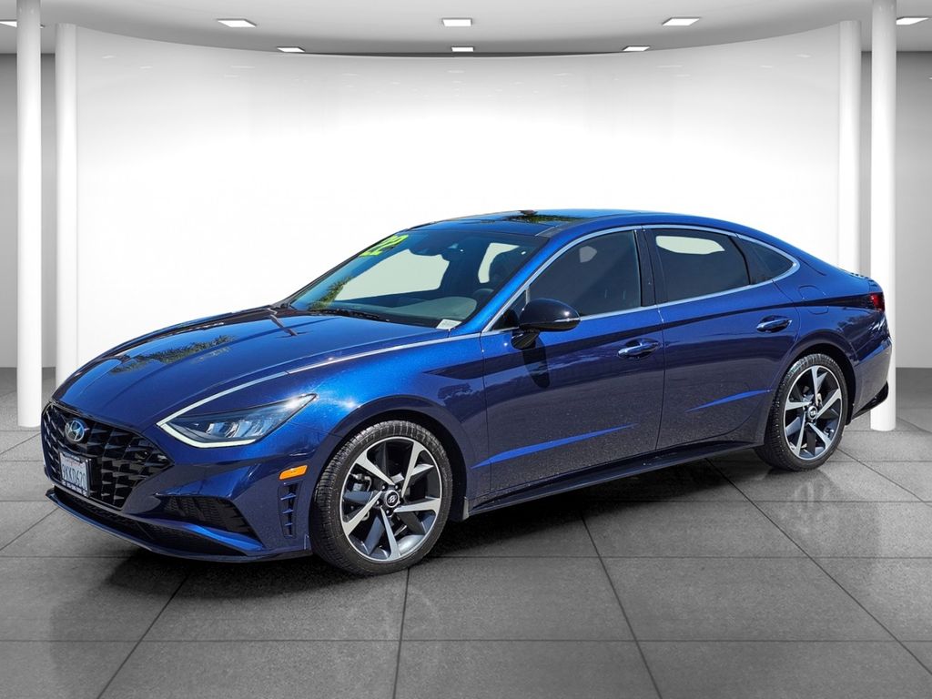 Certified Used 2022 Blue Hyundai SEL Plus image 3