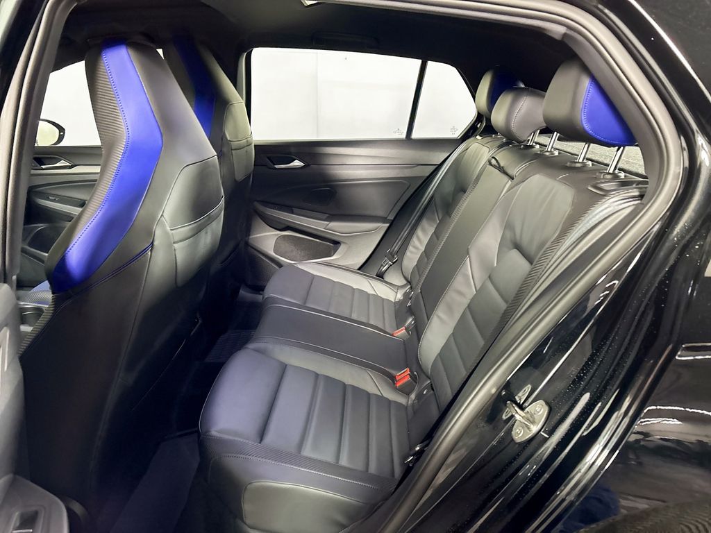 2026 Volkswagen Golf R 2.0T