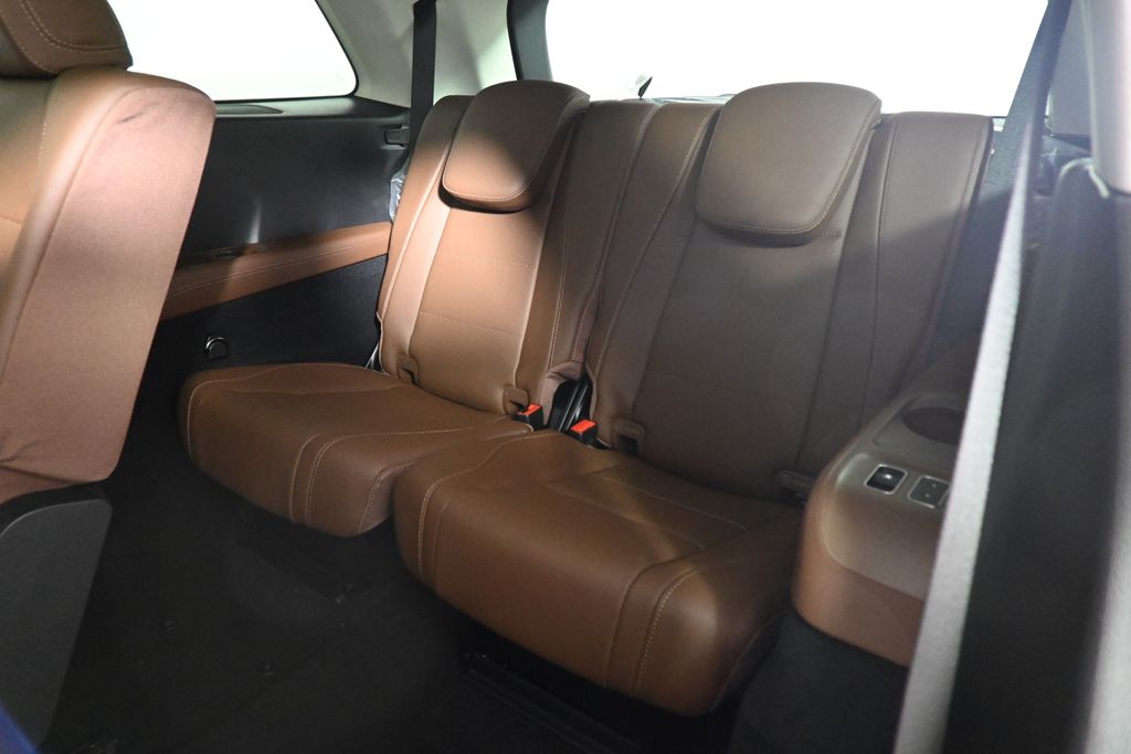 Thumbnail: 2026 Mercedes-Benz GLS - 30