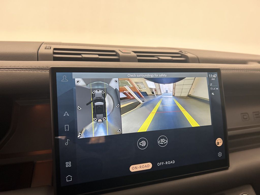 Thumbnail: 2025 Land Rover Defender - 19