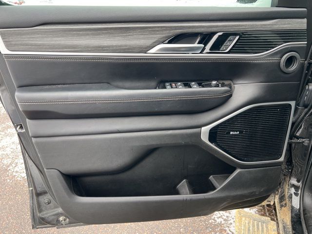 2023 Wagoneer L Wagoneer L