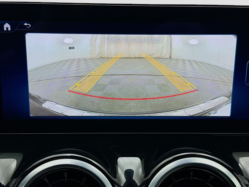 Thumbnail: 2025 Mercedes-Benz GLA - 14