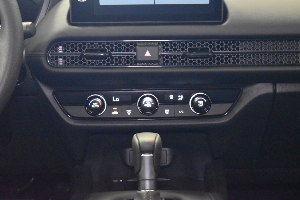 Thumbnail: 2026 Honda HR-V - 12