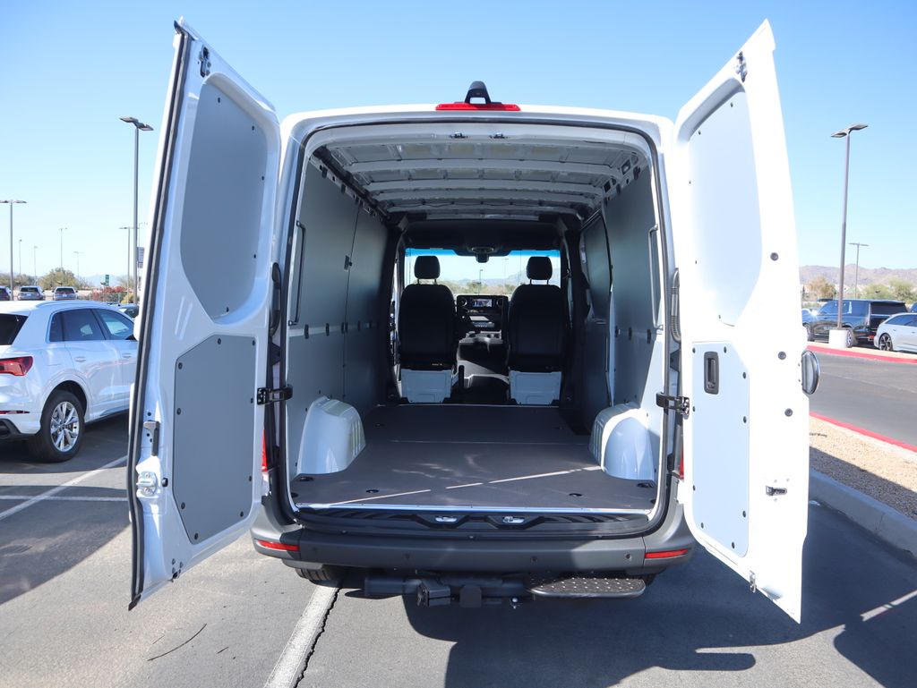 Thumbnail: 2026 Mercedes-Benz Sprinter - 31