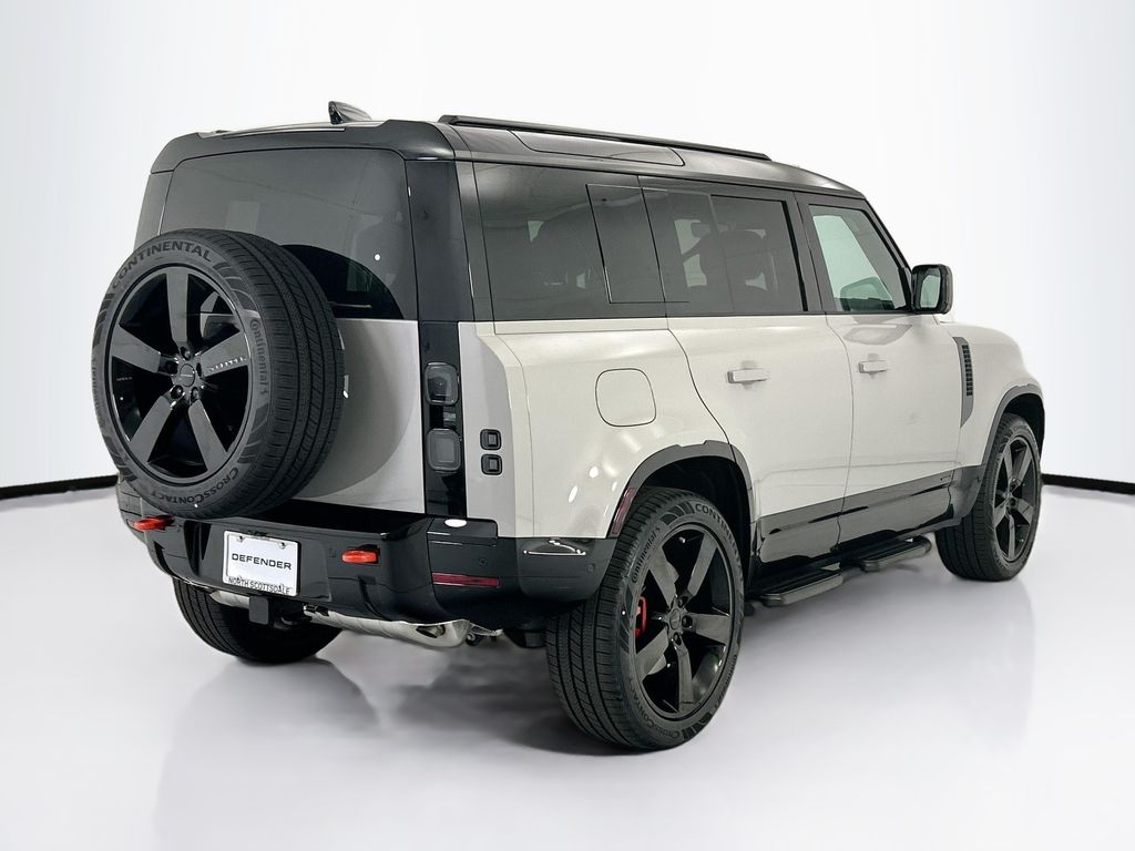 Thumbnail: 2026 Land Rover Defender - 5