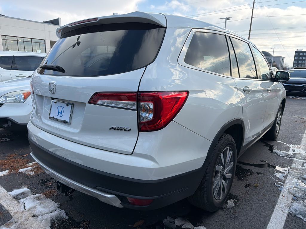 Thumbnail: 2019 Honda Pilot - 3