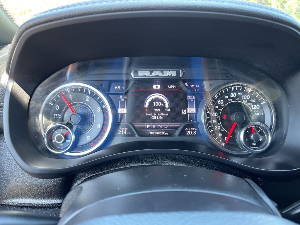 2500 Crew Cab Laramie