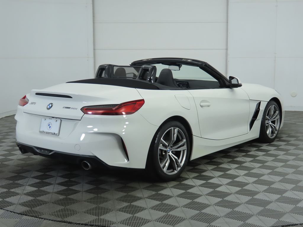 Thumbnail: 2025 BMW Z4 - 5