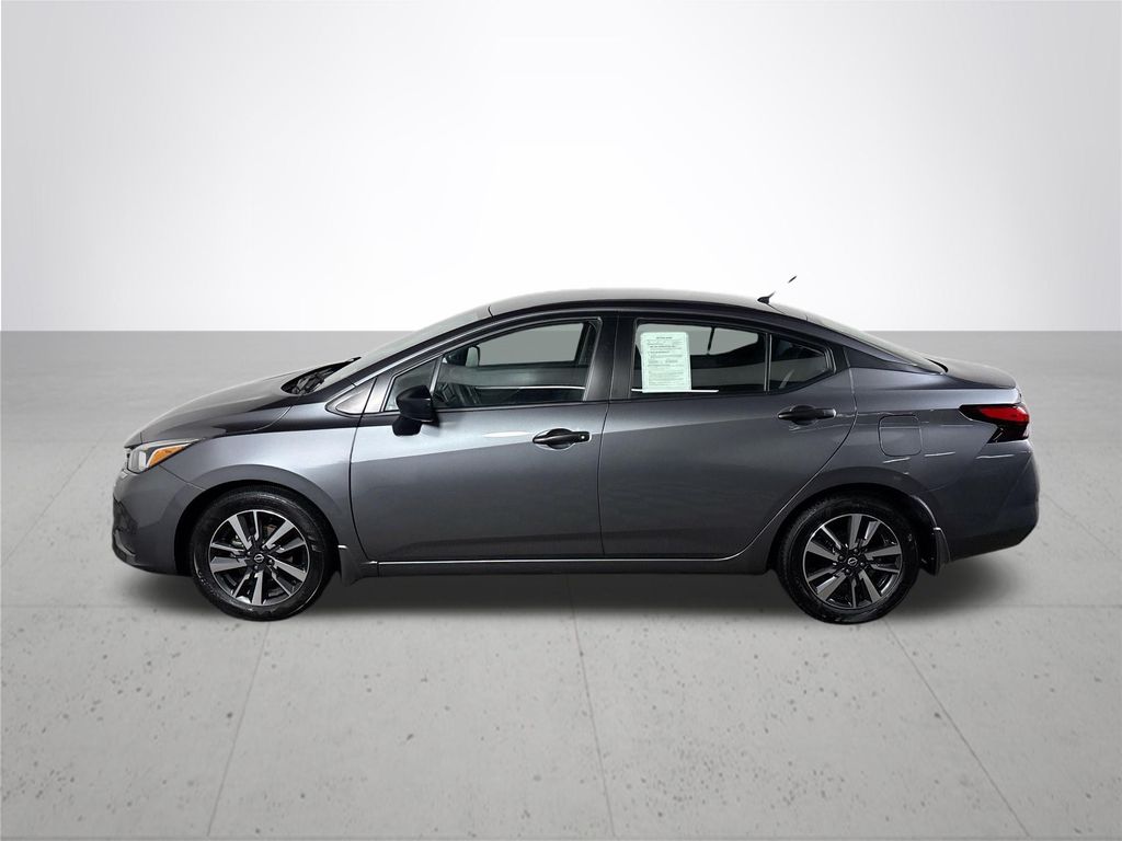 2024 Nissan Versa 1.6 S