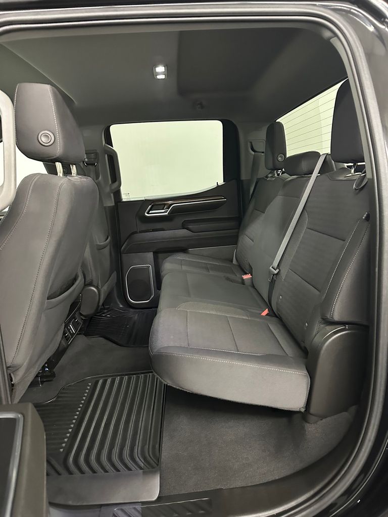 used 2022 Chevrolet Silverado 1500 car, priced at $30,985