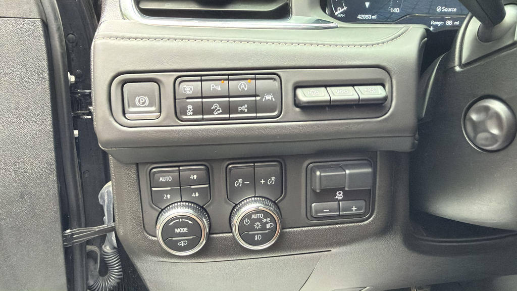 2024 GMC Yukon XL