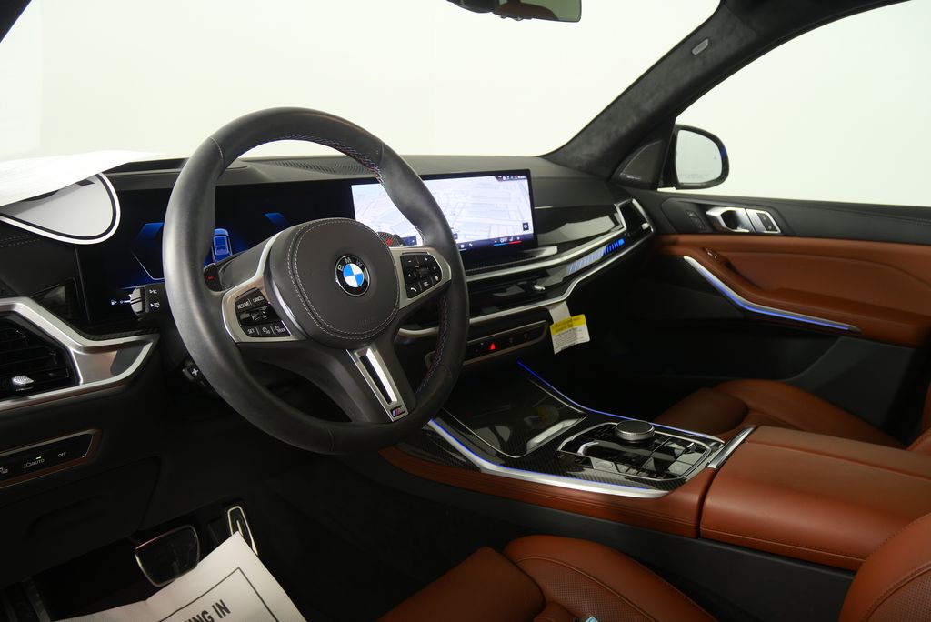 Thumbnail: 2025 BMW X7 - 12