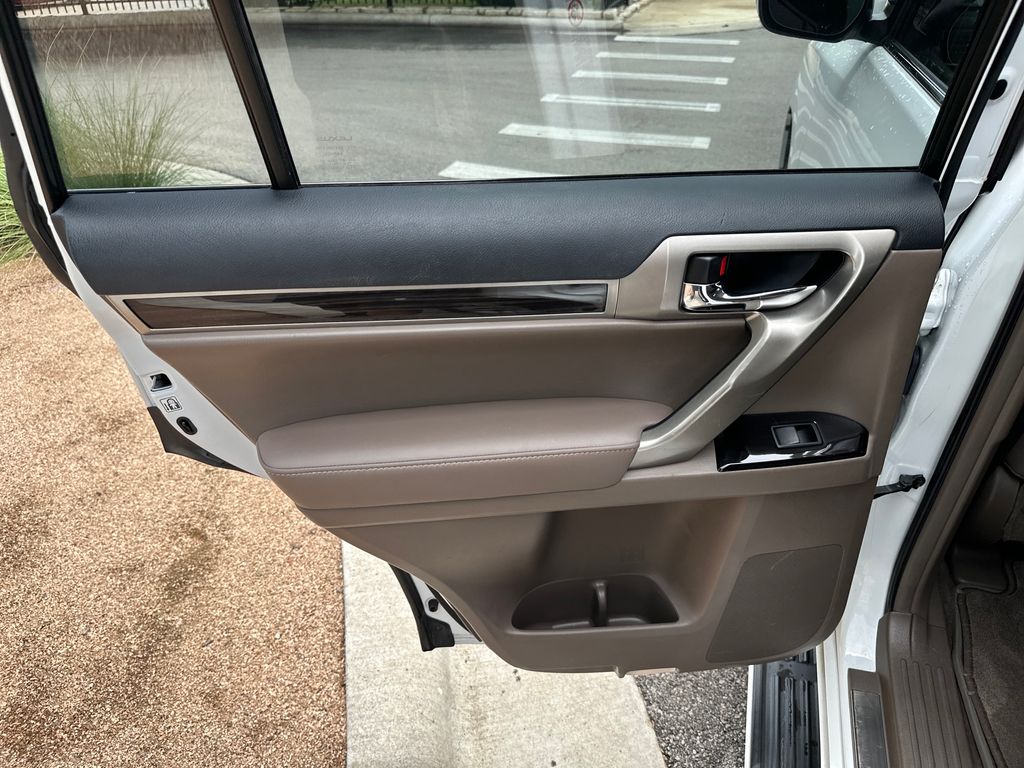 Used Car 2017 Lexus Gx  460 For Sale Under $30,000 In Austin, Texas