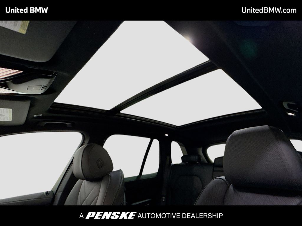 Thumbnail: 2026 BMW X5 - 12