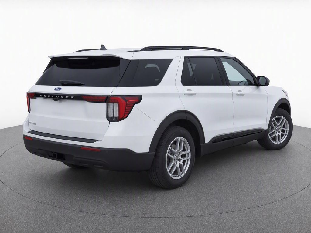 New 2026 Space White Metallic Ford Active image 3
