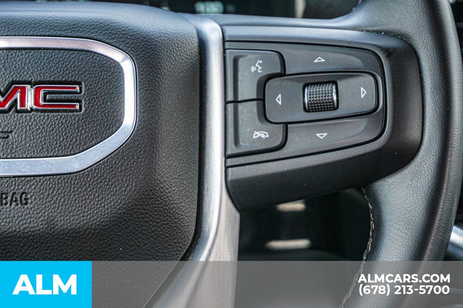 Used 2025 Black GMC SLT image 30