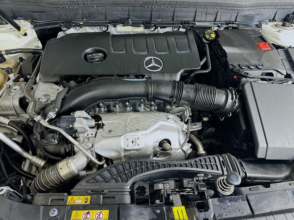 Thumbnail: 2020 Mercedes-Benz GLB - 29