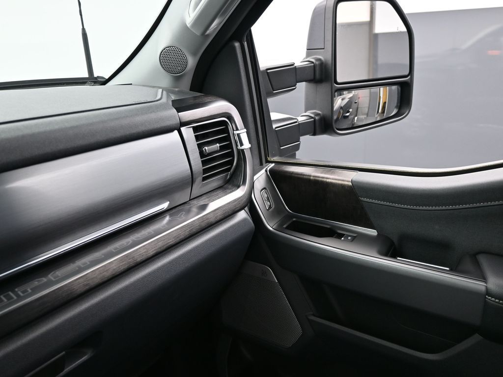 2023 Ford F-250 Super Duty Lariat