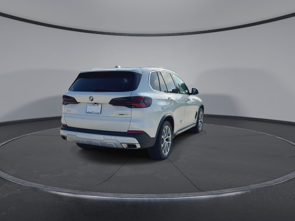 Thumbnail: 2025 BMW X5 - 8
