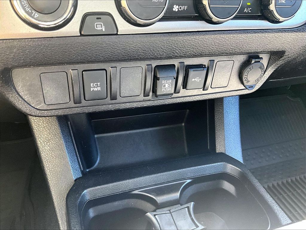 2023 Toyota Tacoma — photo 27