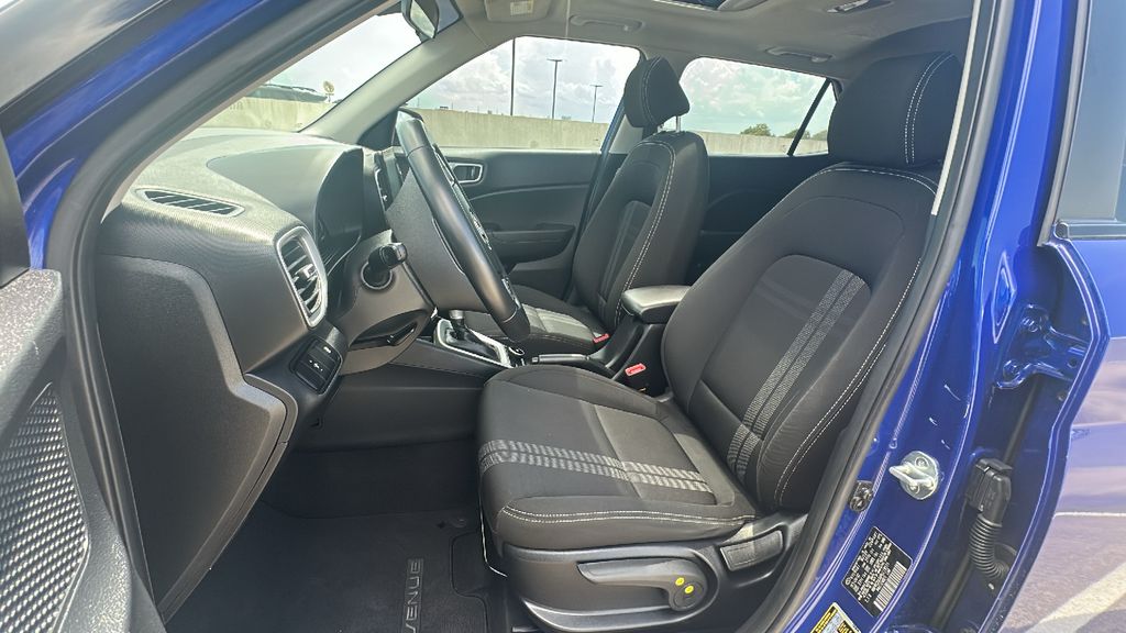 2023 Hyundai Venue SEL Blue at South Houston Nissan