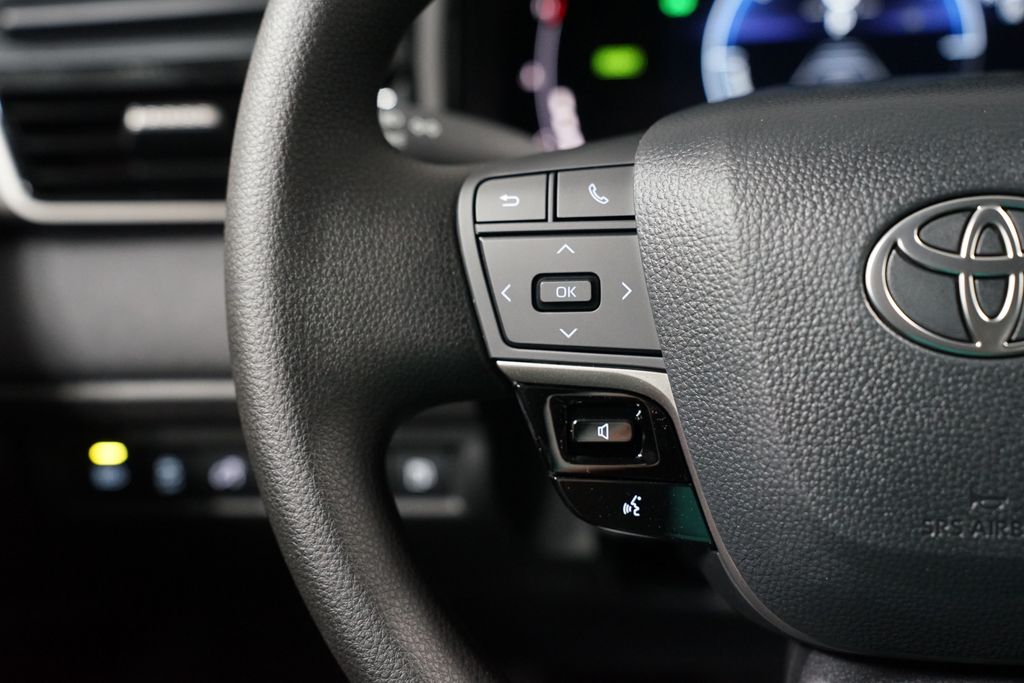 Thumbnail: 2026 Toyota Camry - 14