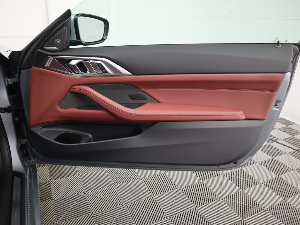 Thumbnail: 2026 BMW 4 Series - 26