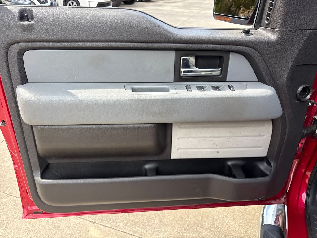 Used 2012 Red Ford XLT image 16