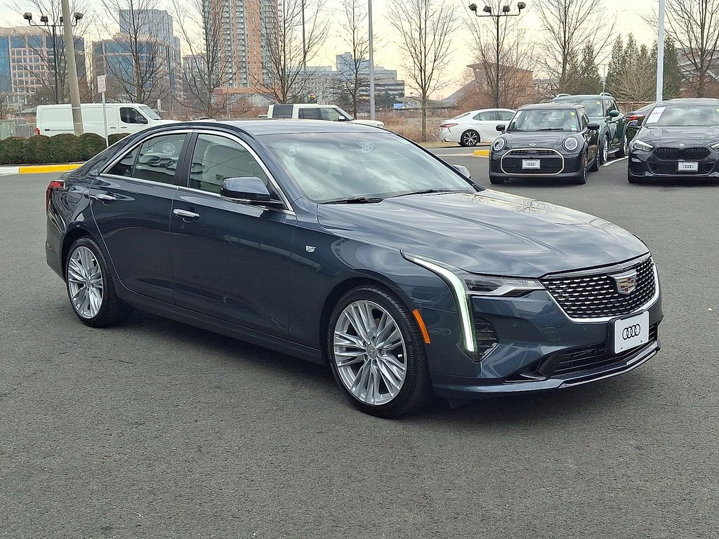 Thumbnail: 2022 Cadillac CT4 - 3