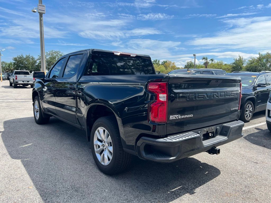 2021 Chevrolet Silverado 1500 Custom 3